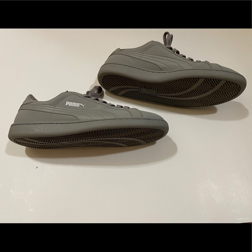 Puma - Picture 2 of 3